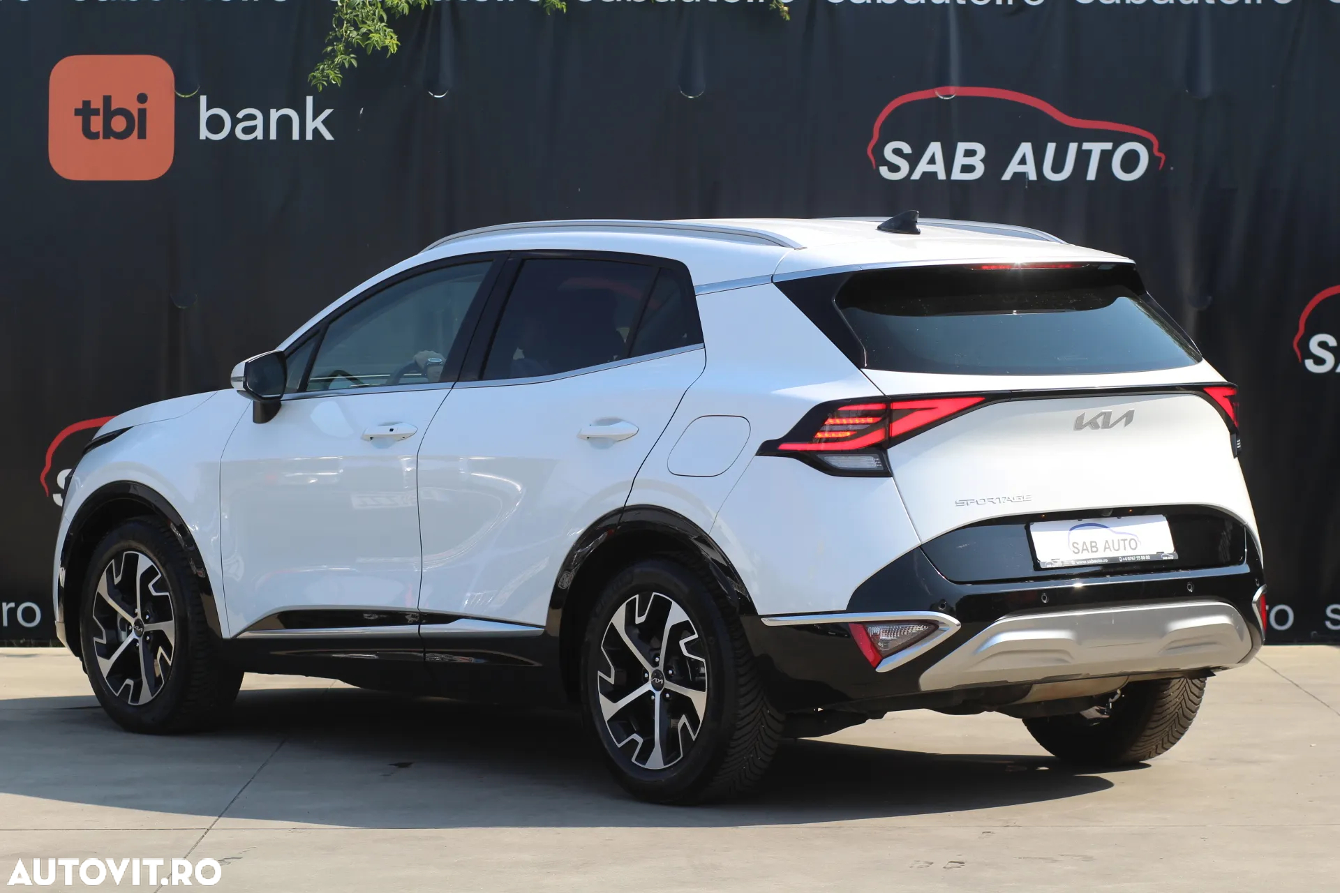 Kia Sportage 1.6 T-GDI HEV 6AT 4x2 Style - 24