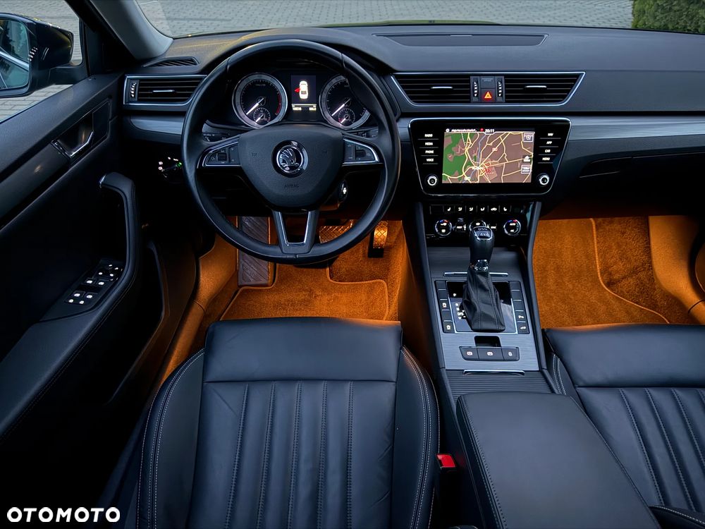 Skoda Superb 2.0 TSI 4x4 L&K DSG - 23
