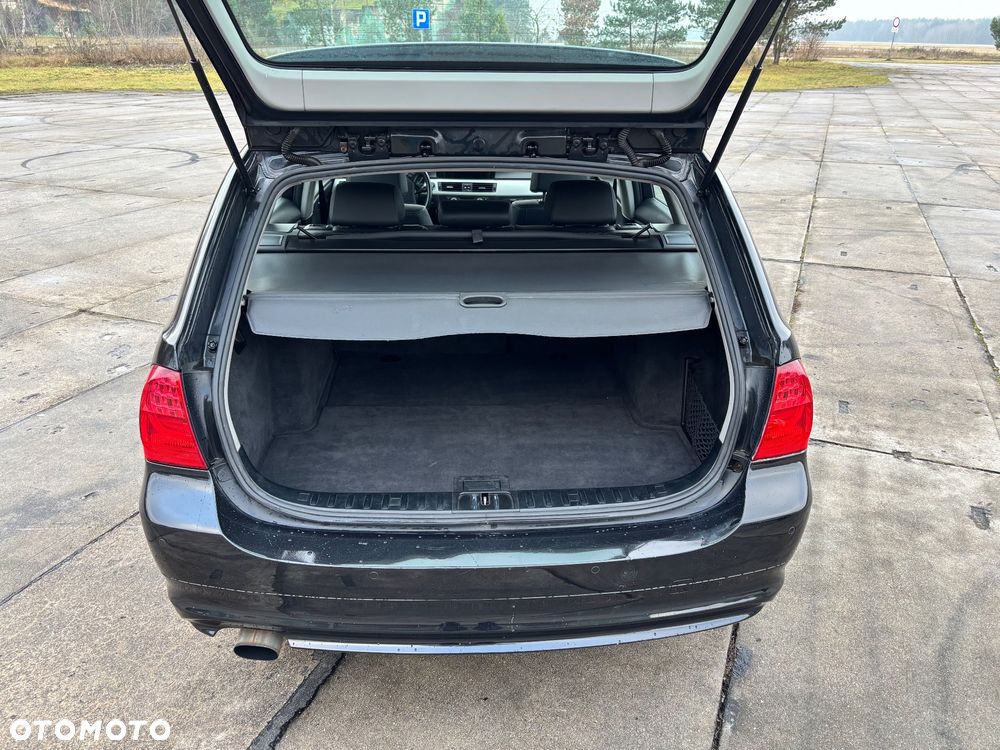 BMW Seria 3 316d - 11