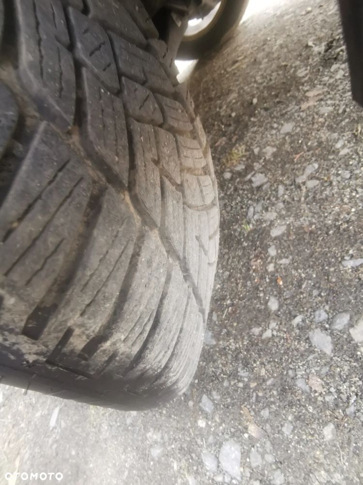 Volkswagen Passat Variant 2.0 TDI BMT Comfortline - 27