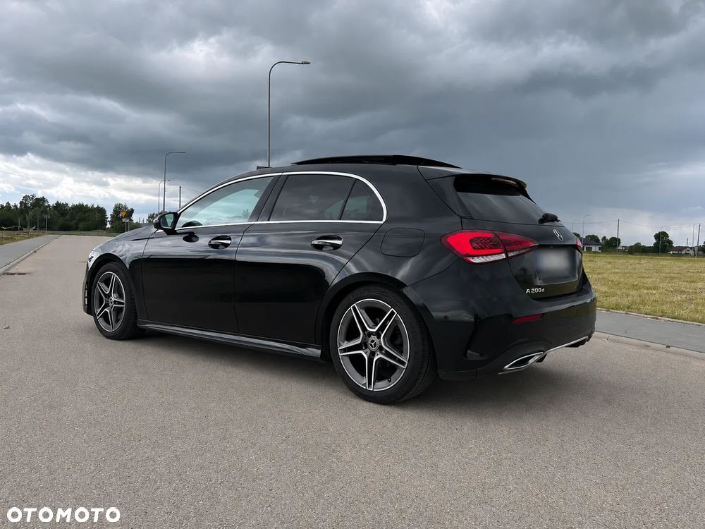 Mercedes-Benz Klasa A 200 d AMG Line 8G-DCT - 3