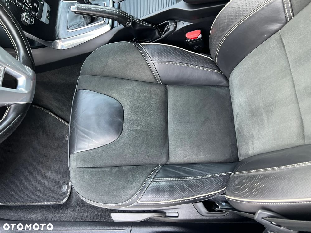 Volvo V40 T3 Inscription - 28
