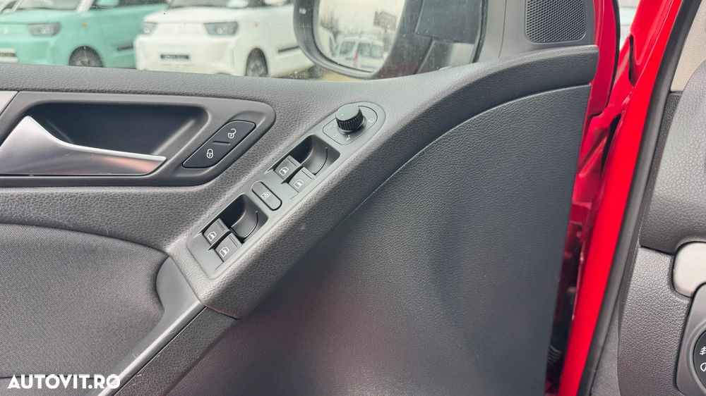 Volkswagen Golf 1.2 TSI BlueMotion Technology Comfortline - 9