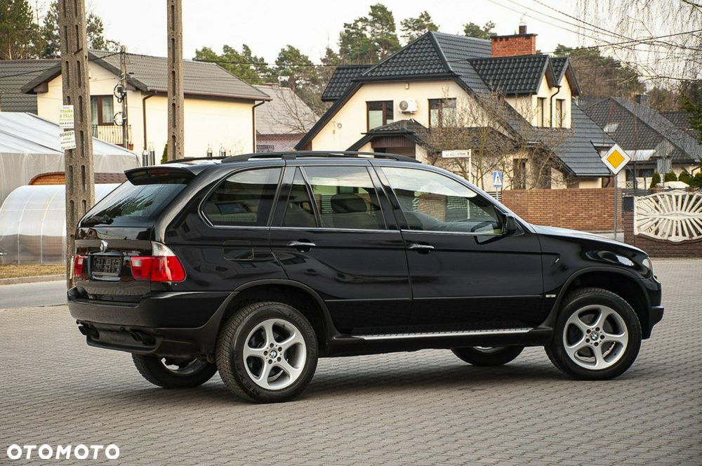 BMW X5 4.4i - 28