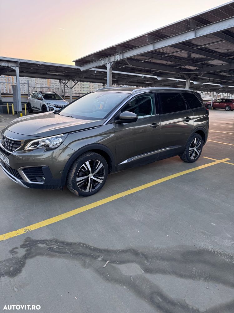 Peugeot 5008 1.2 Puretech Turbo s&s Allure - 1