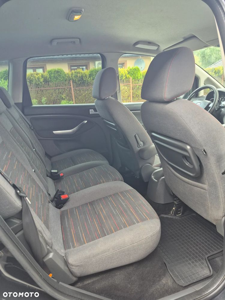 Ford C-MAX 1.6 Edition - 29