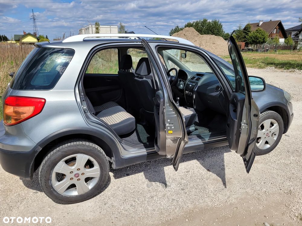 Fiat Sedici 1.6 16V 4x4 Emotion - 9