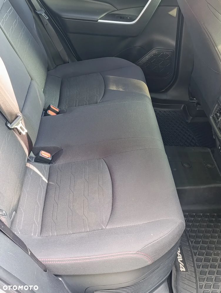 Toyota RAV4 - 27