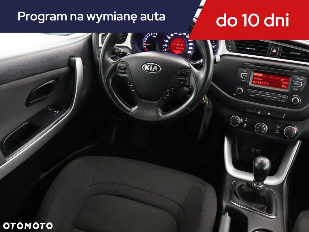 Kia Ceed - 9