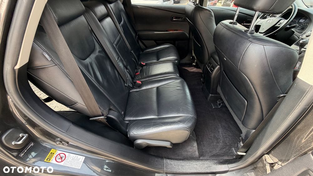 Lexus RX - 8