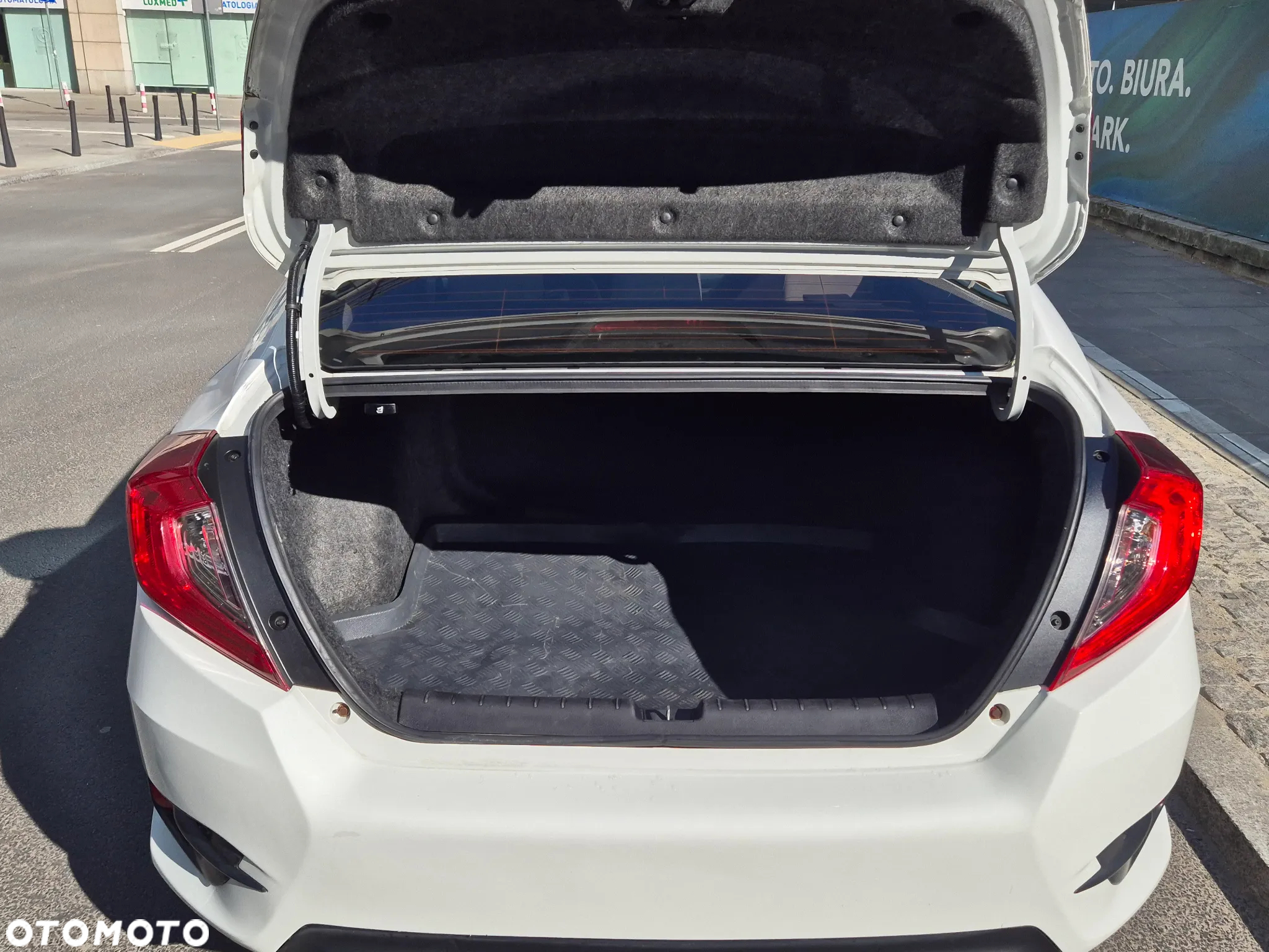 Honda Civic 2.0 i-VTEC LX CVT - 11