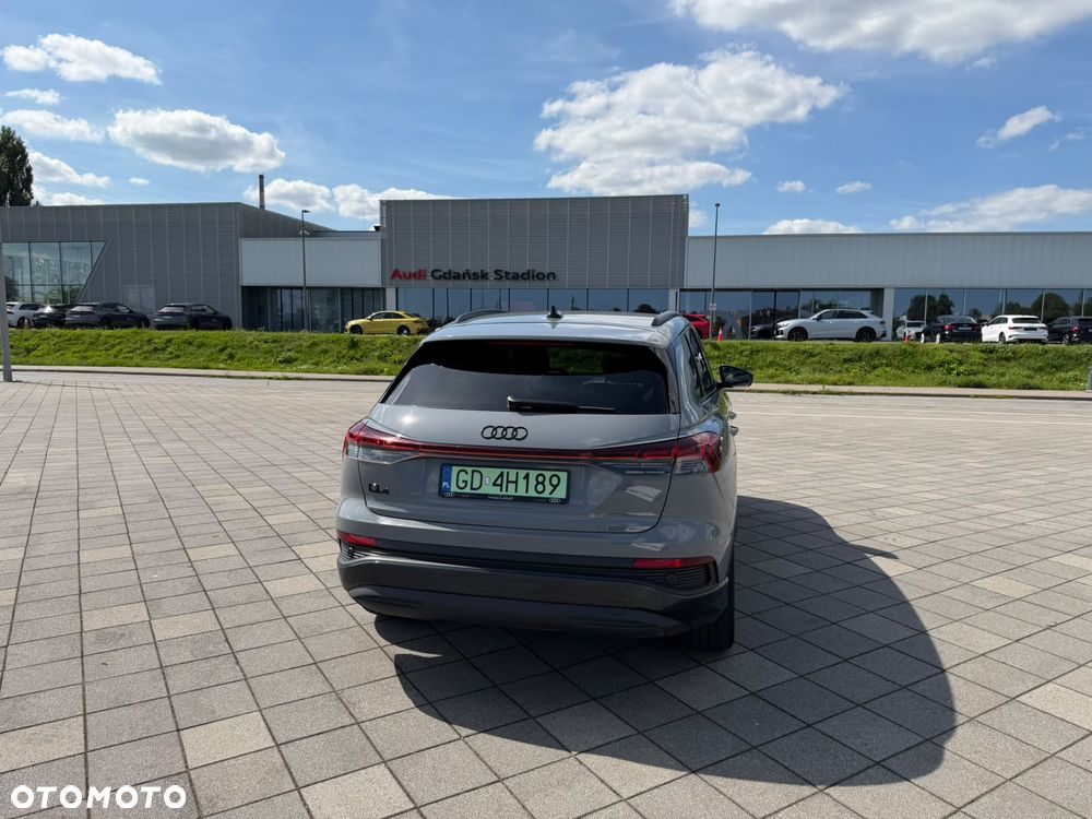 Audi Q4 e-tron - 9