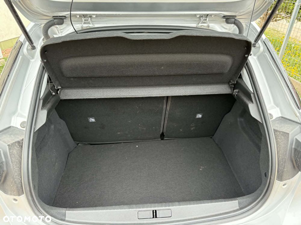 Opel Corsa 1.2 Elegance S&S - 9