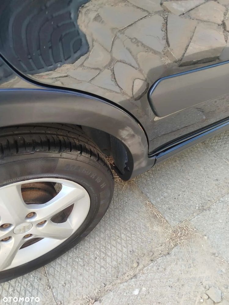 Suzuki SX4 - 3