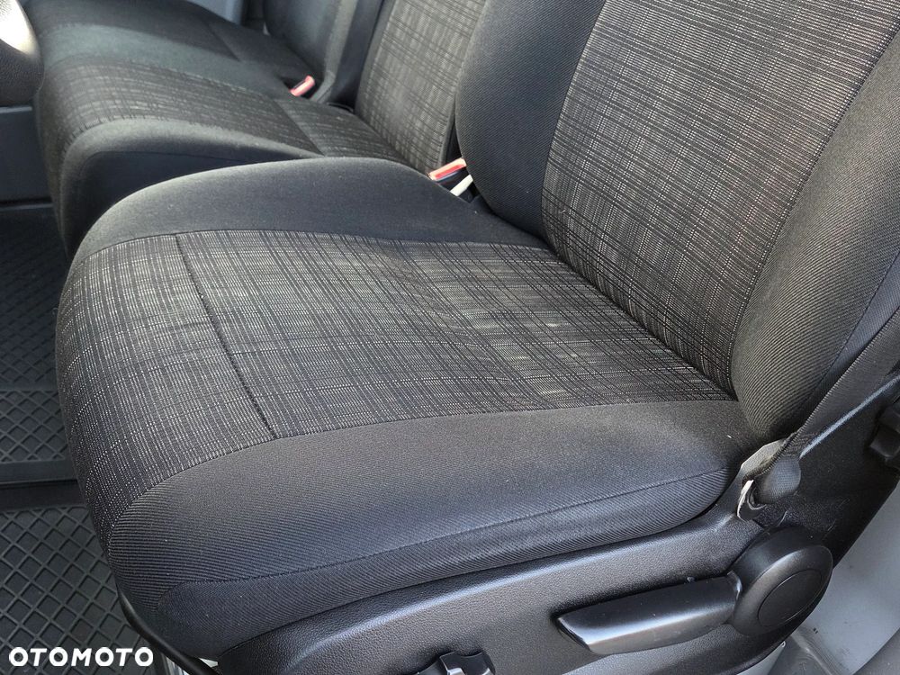 Mercedes-Benz Sprinter - 27