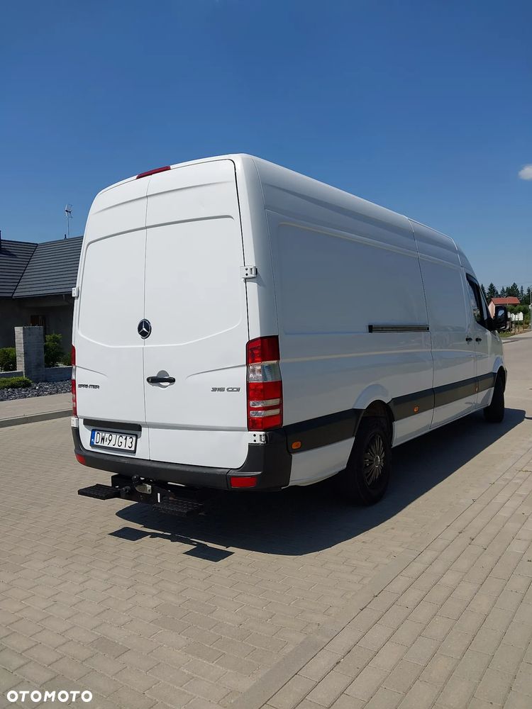 Mercedes-Benz Sprinter - 3