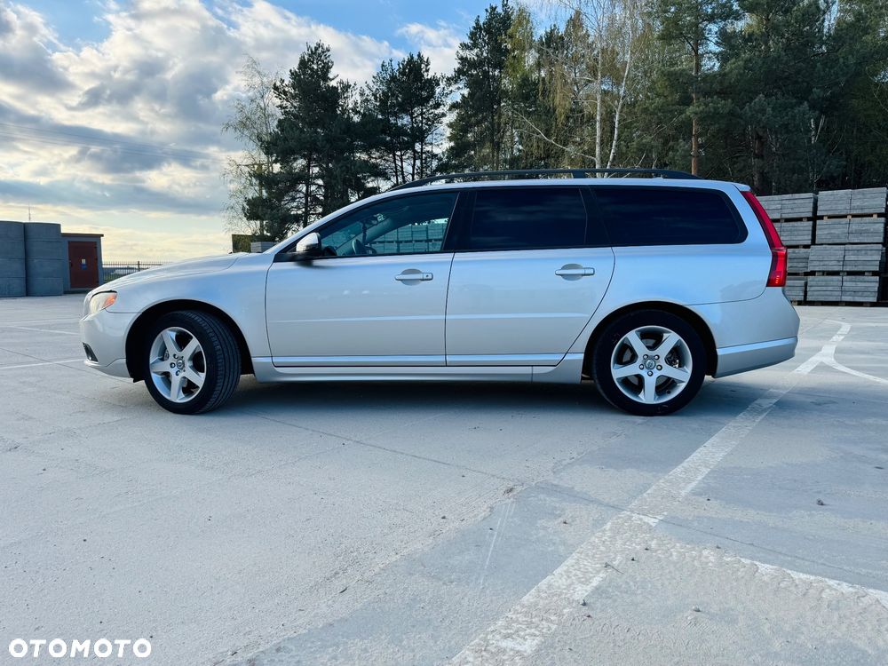 Volvo V70 2.5T Summum - 12