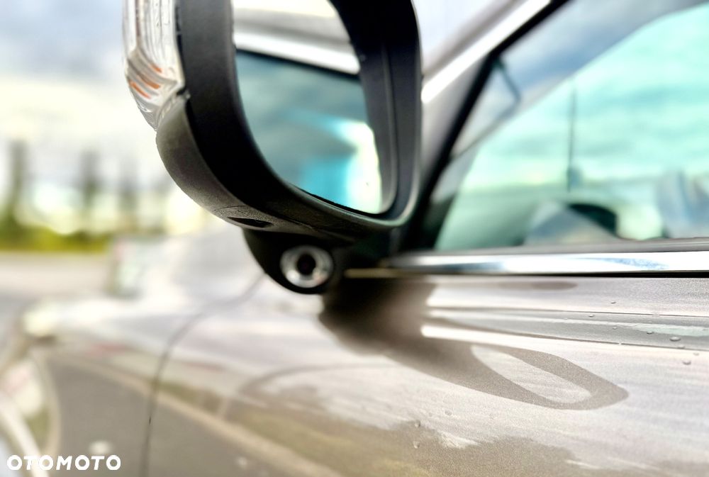 Volvo XC 90 3.2 AWD Geartonic Summum - 9