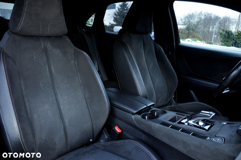 DS Automobiles DS 7 Crossback 2.0 BlueHDi Performance Line + - 37