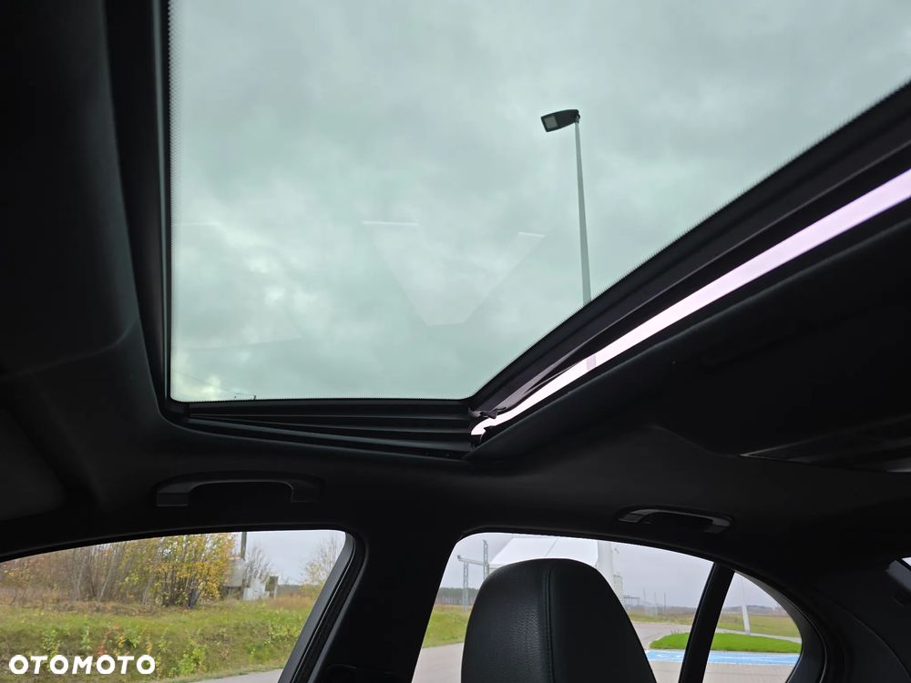 BMW Seria 5 530d xDrive - 15