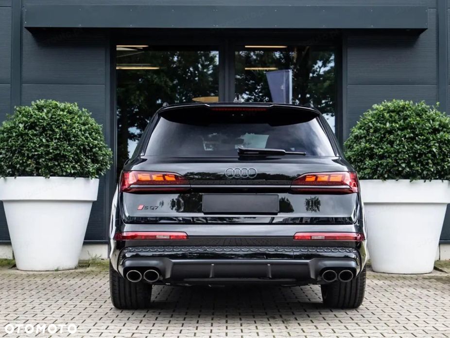 Audi Q7 - 3