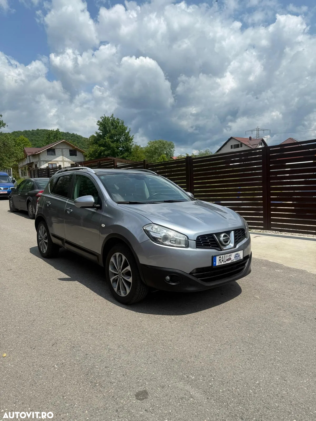 Nissan Qashqai 2.0 dCi DPF 4x4 tekna - 3