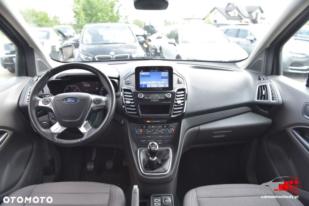 Ford Tourneo Connect - 19