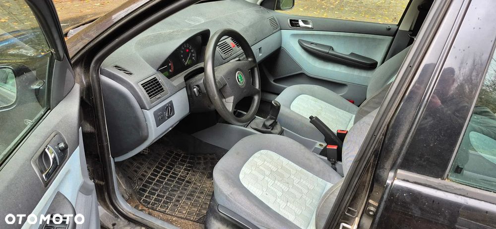 Skoda Fabia 2001 photo 5
