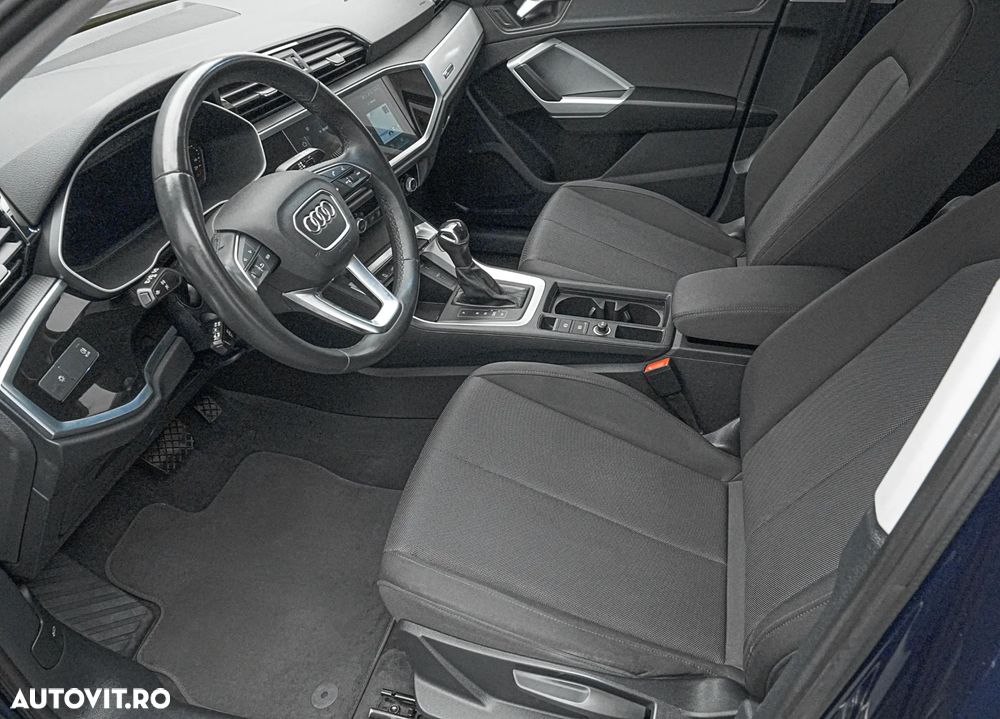 Audi Q3 45 TFSIe S tronic - 12