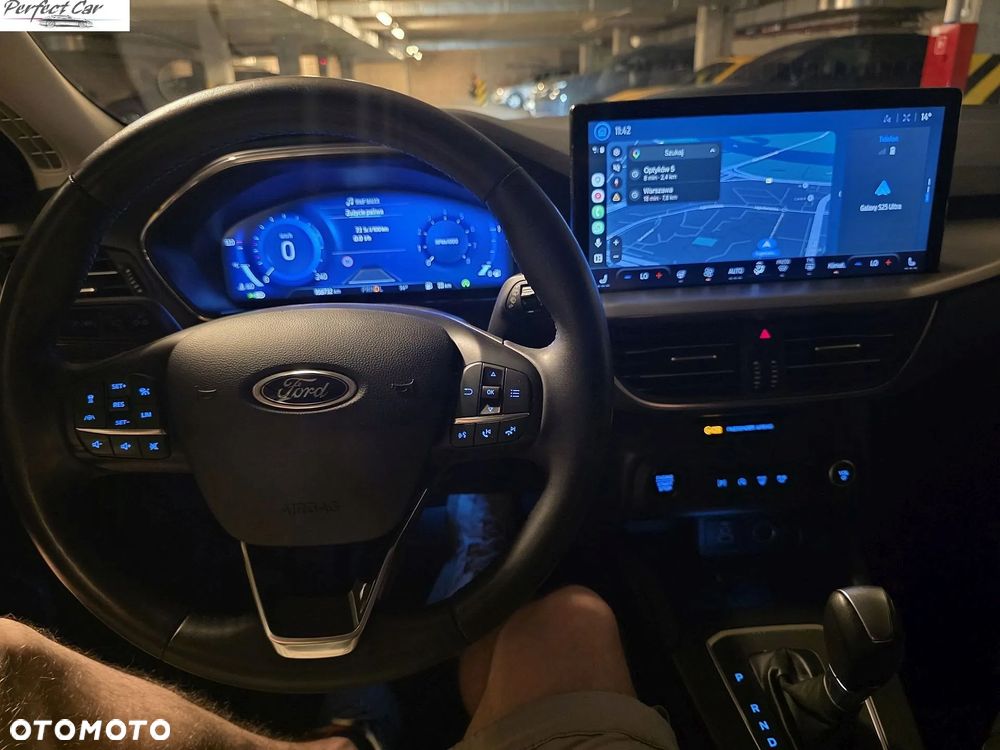 Ford Focus SW 1.0 EcoBoost Hybrid TITANIUM X - 36