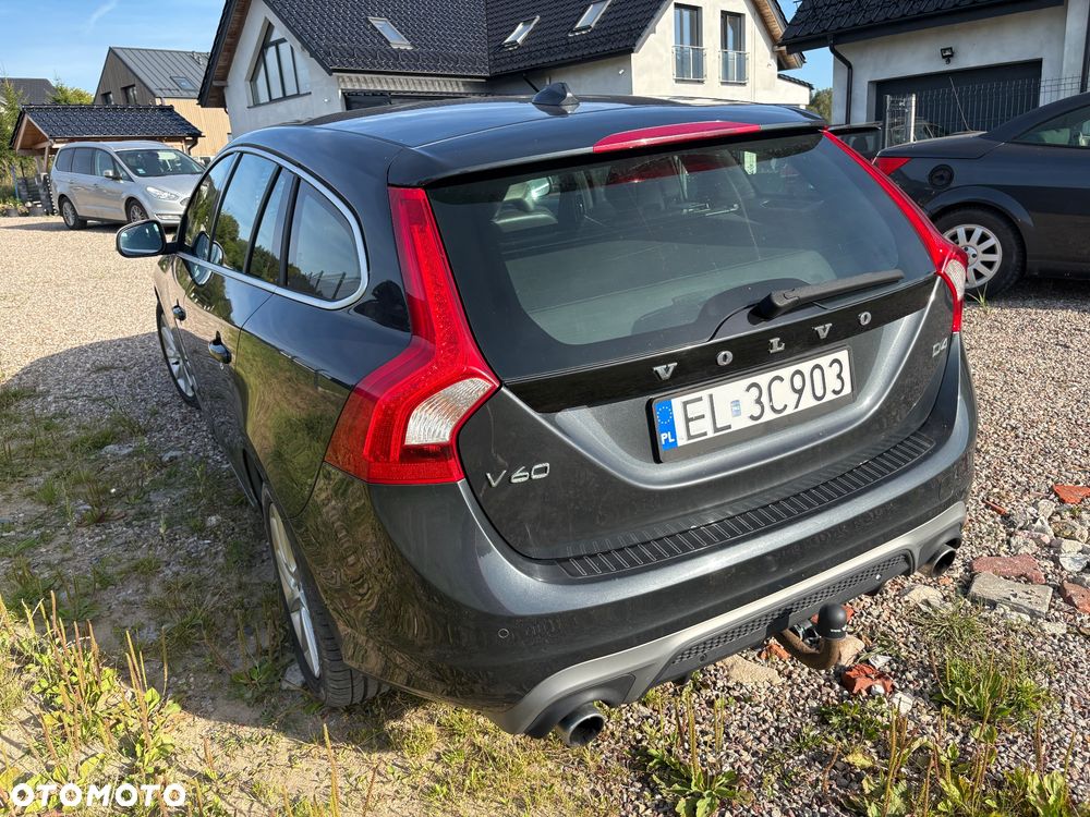 Volvo V60 D4 Drive-E R-Design Kinetic - 5