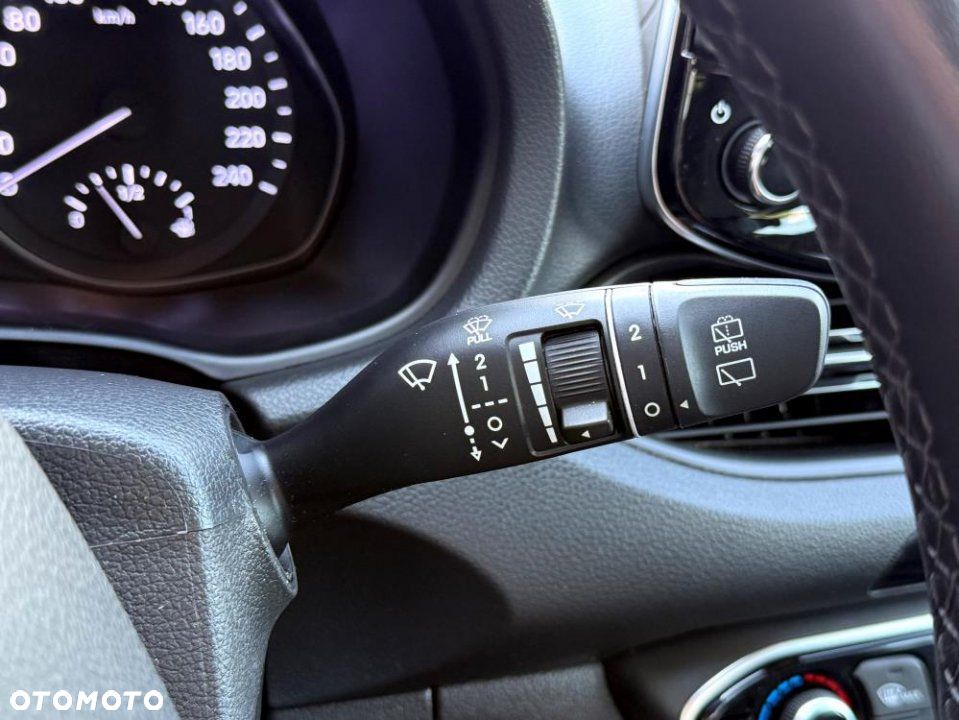 Hyundai i30 - 19