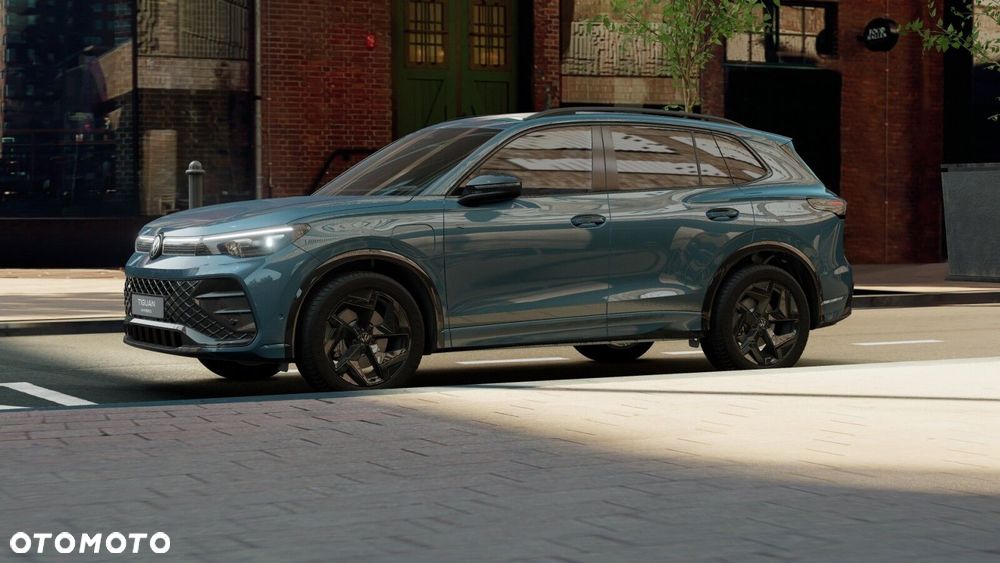 Volkswagen Tiguan - 16