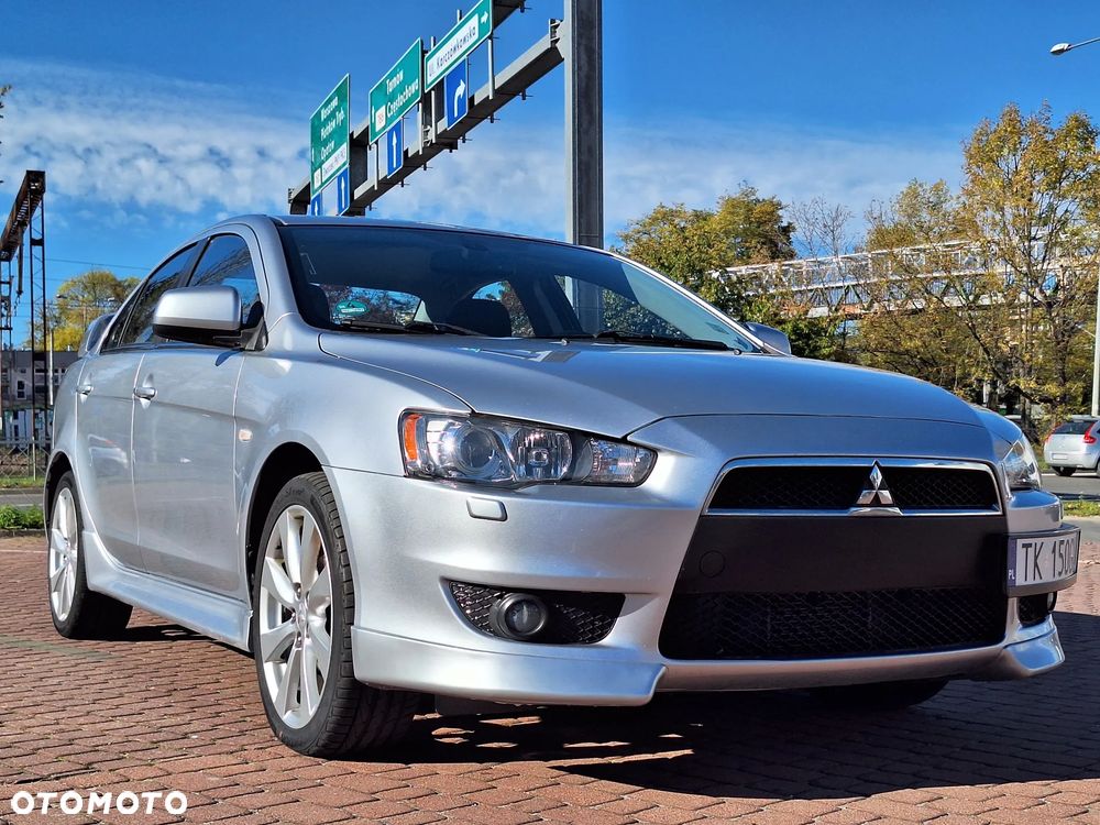 Mitsubishi Lancer