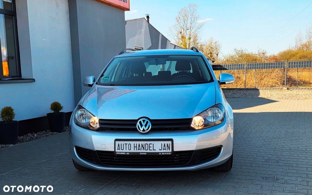 Volkswagen Golf - 34