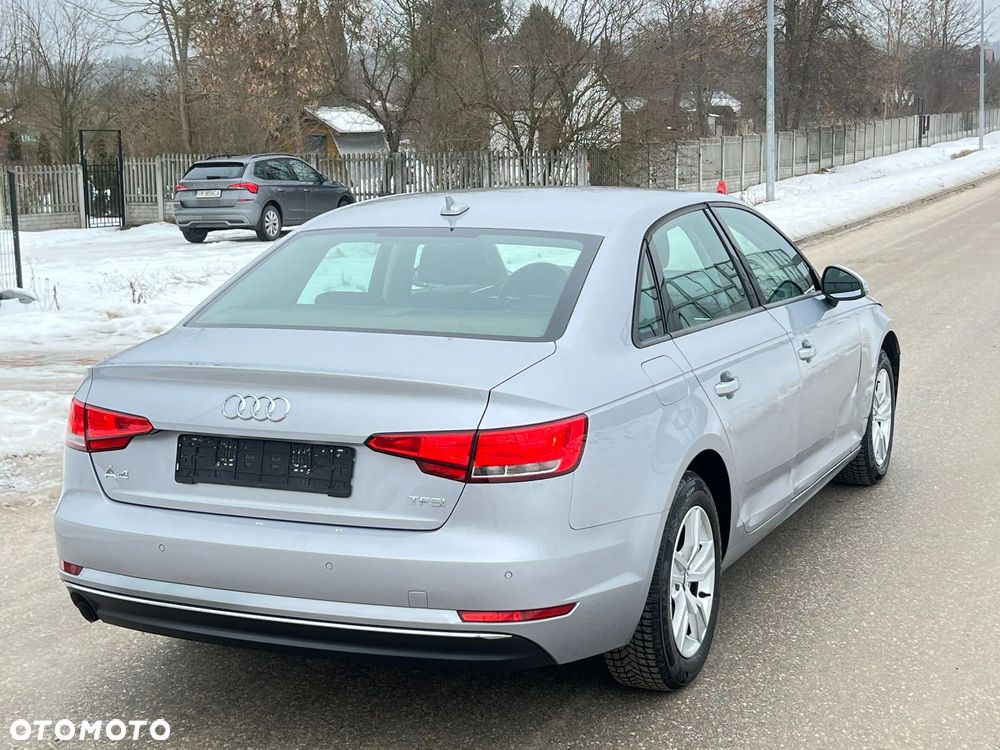 Audi A4 Limousine - 7