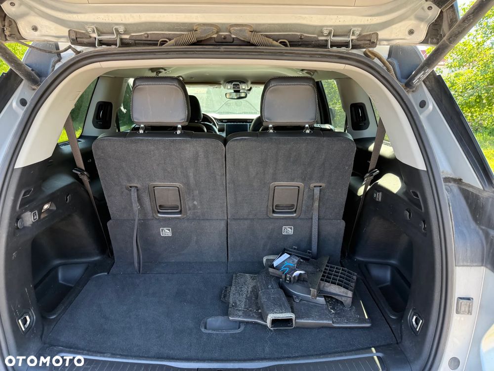 Jeep Grand Cherokee - 22