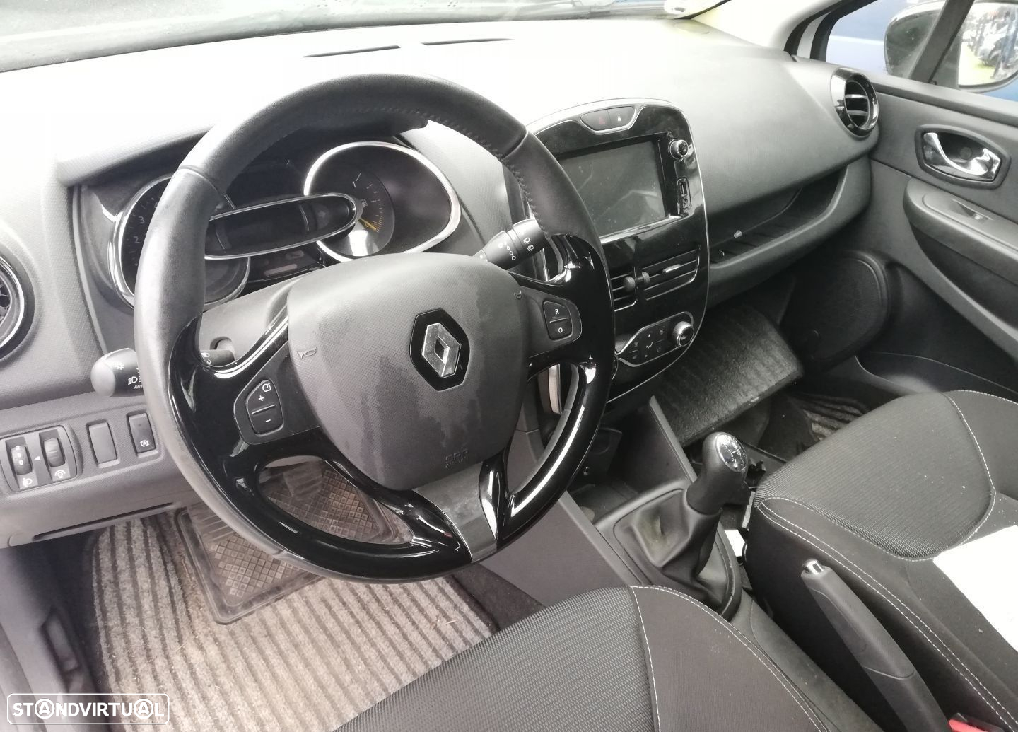 Peças Renault Clio IV Grandtour (KH) 2013 a 2016 - 19
