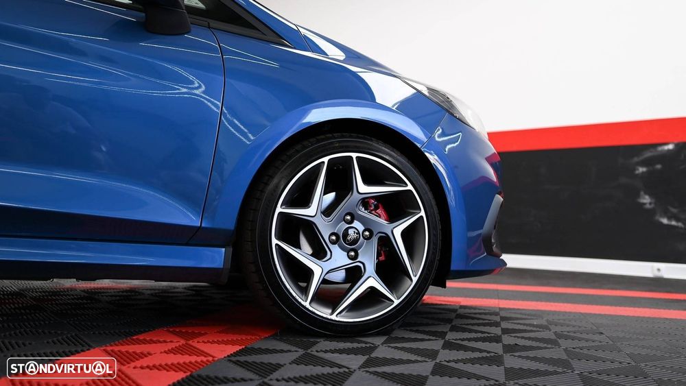 Ford Fiesta 1.5 EcoBoost S&S ST X - 35