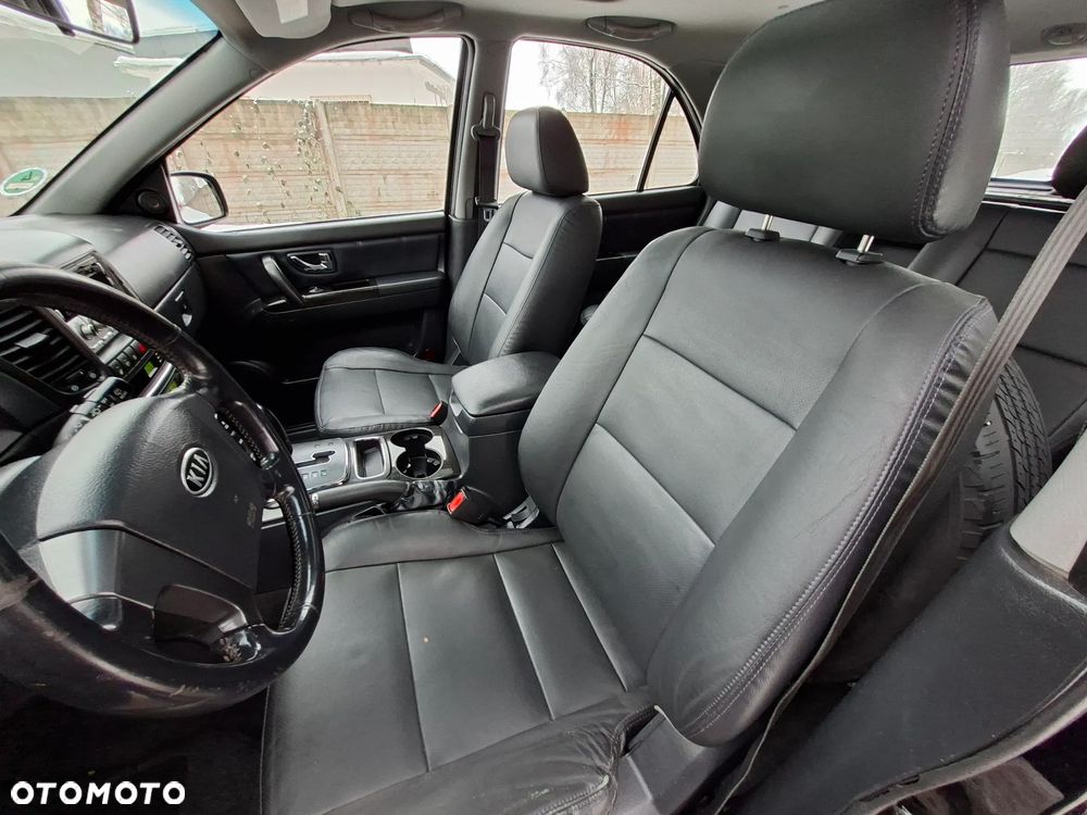 Kia Sorento 2.5 CRDi VGT DPF EX - 32