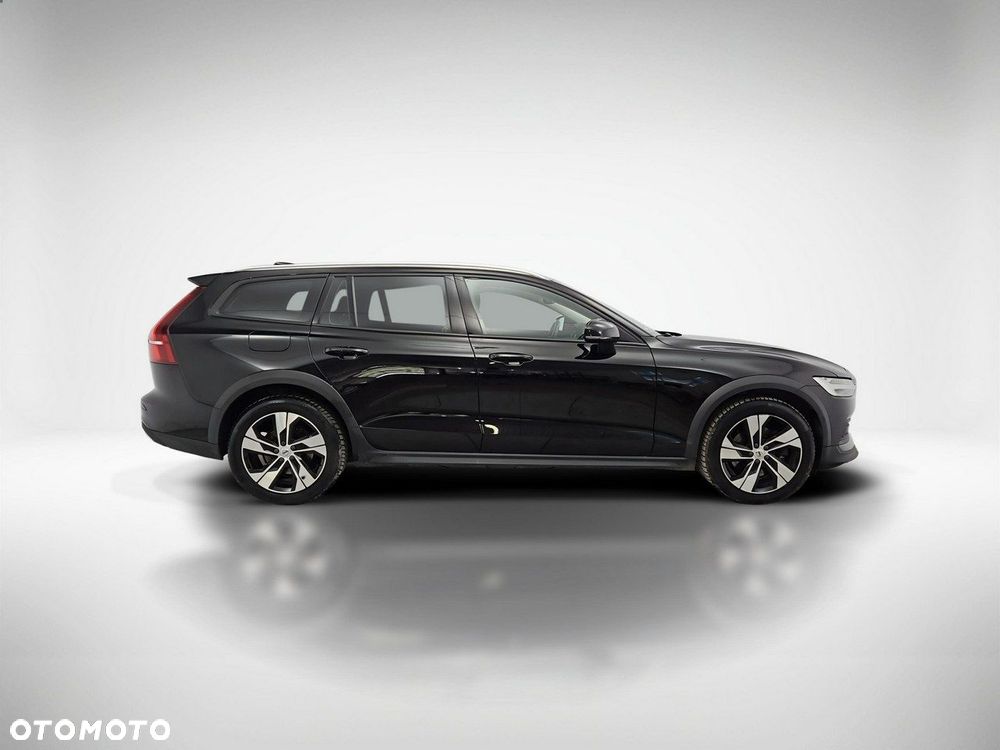 Volvo V60 Cross Country D4 AWD - 6
