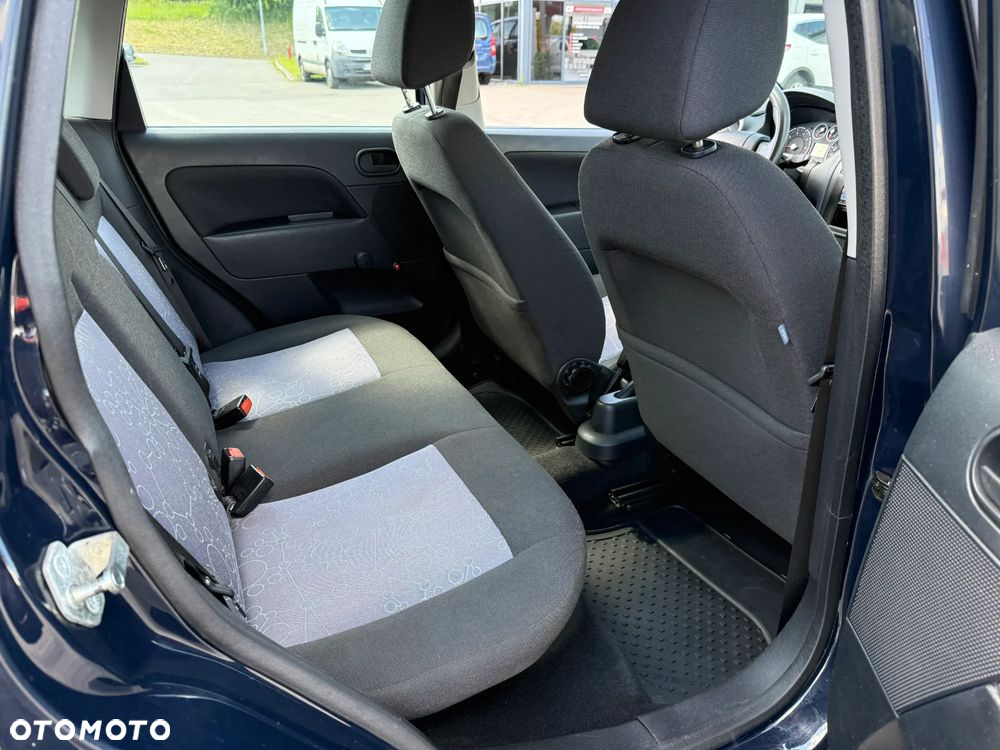 Ford Fiesta 1.3 - 5