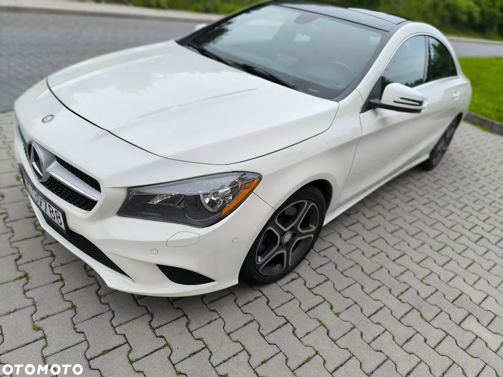 Mercedes-Benz CLA 250 7G-DCT - 21