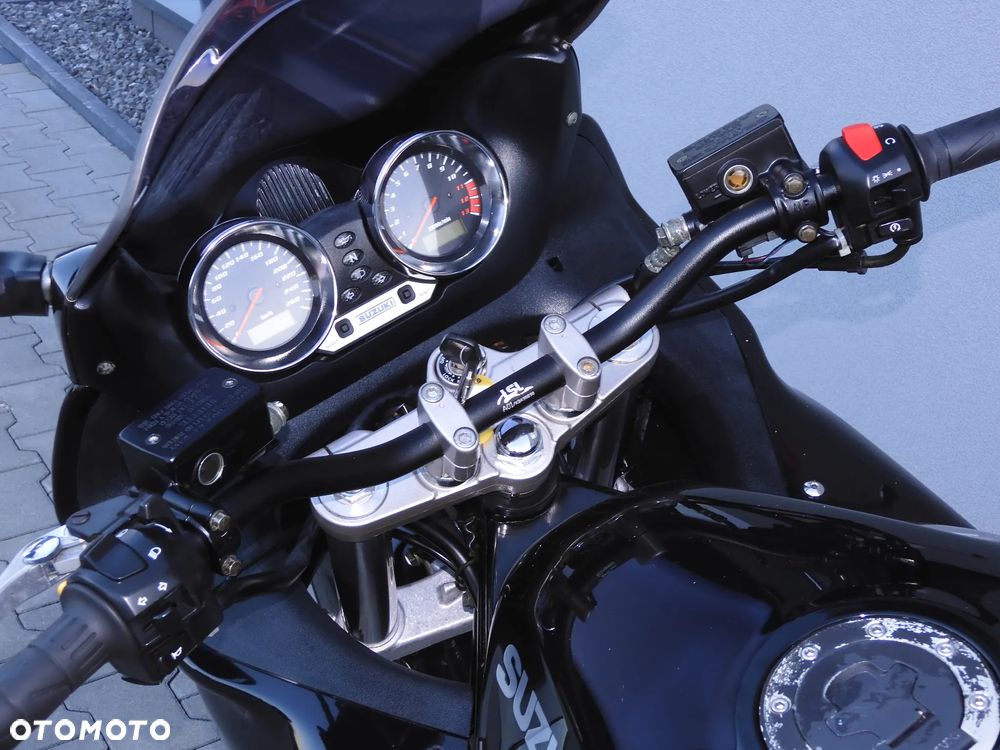 Suzuki Bandit - 32
