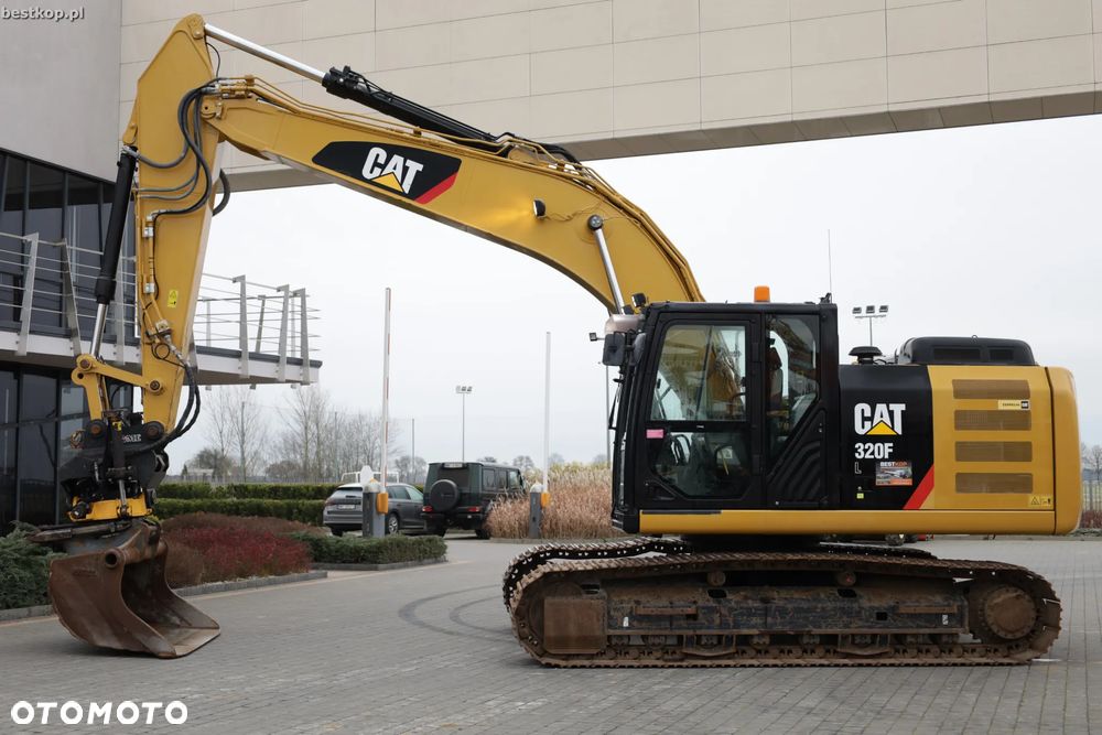 Caterpillar 320FL CAT - 4