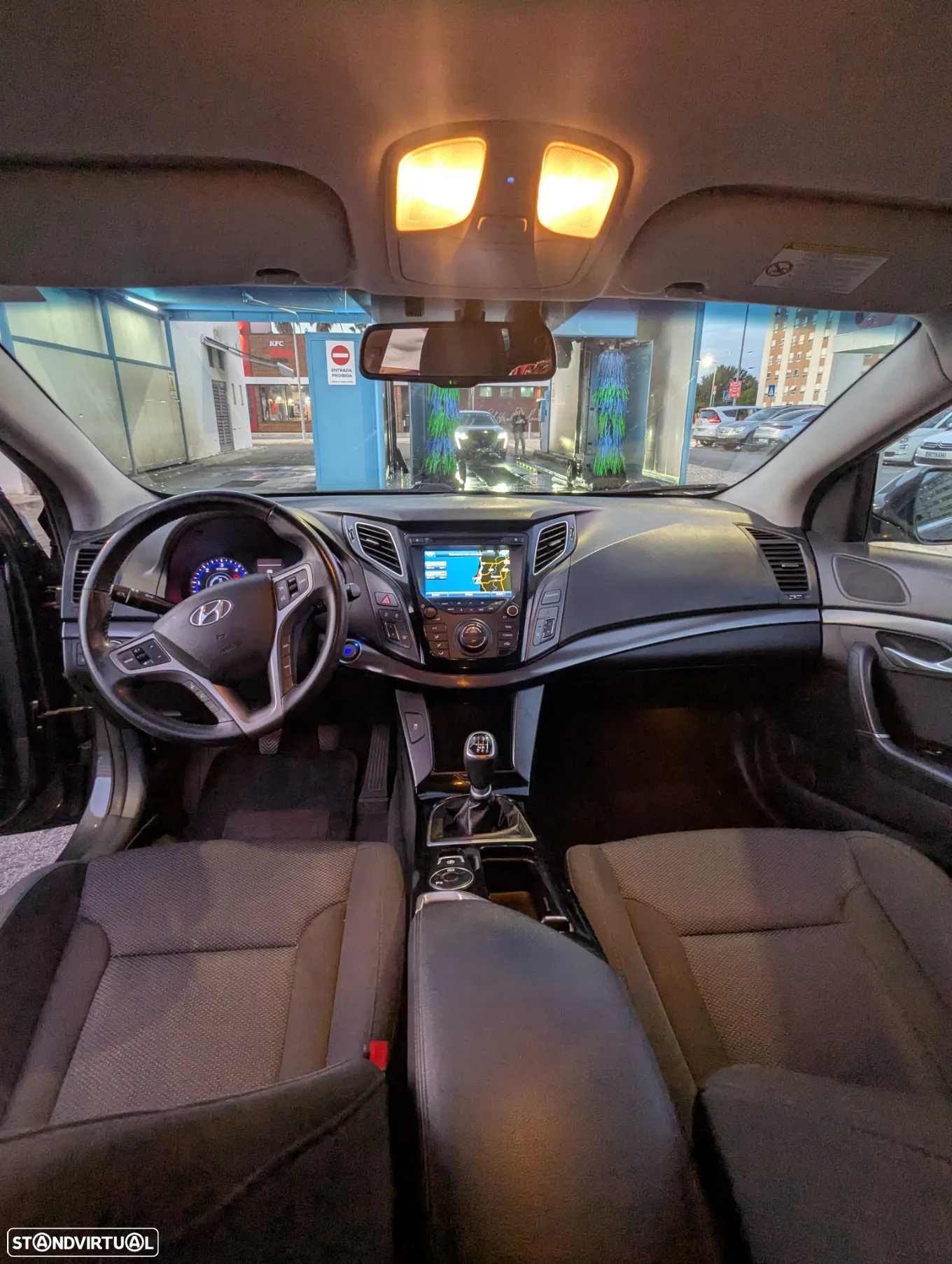 Hyundai i40 SW 1.7 CRDi Blue Comfort - 14