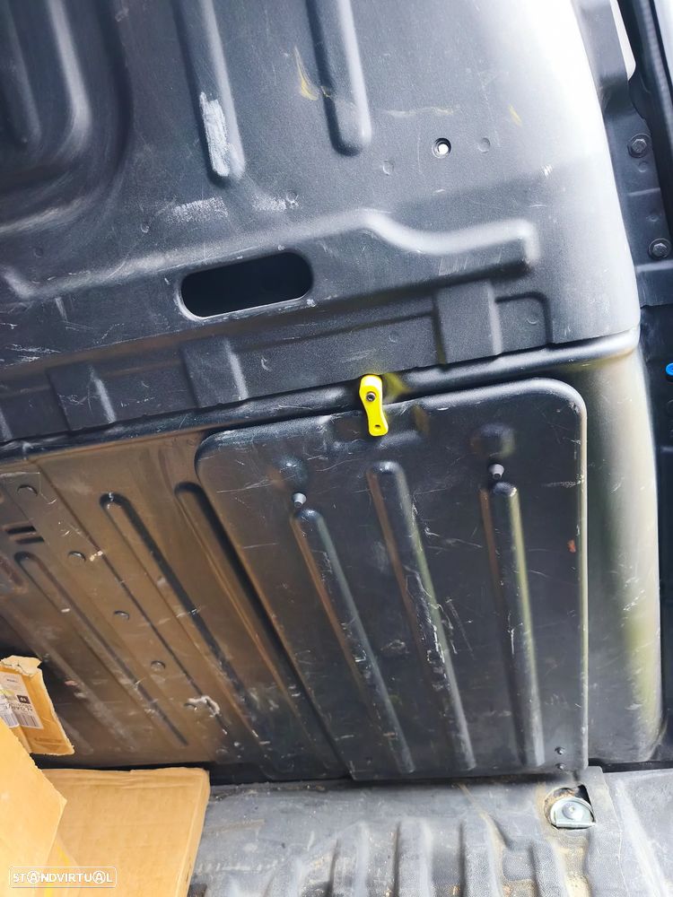 Peugeot Partner L2 Asphalt - 19