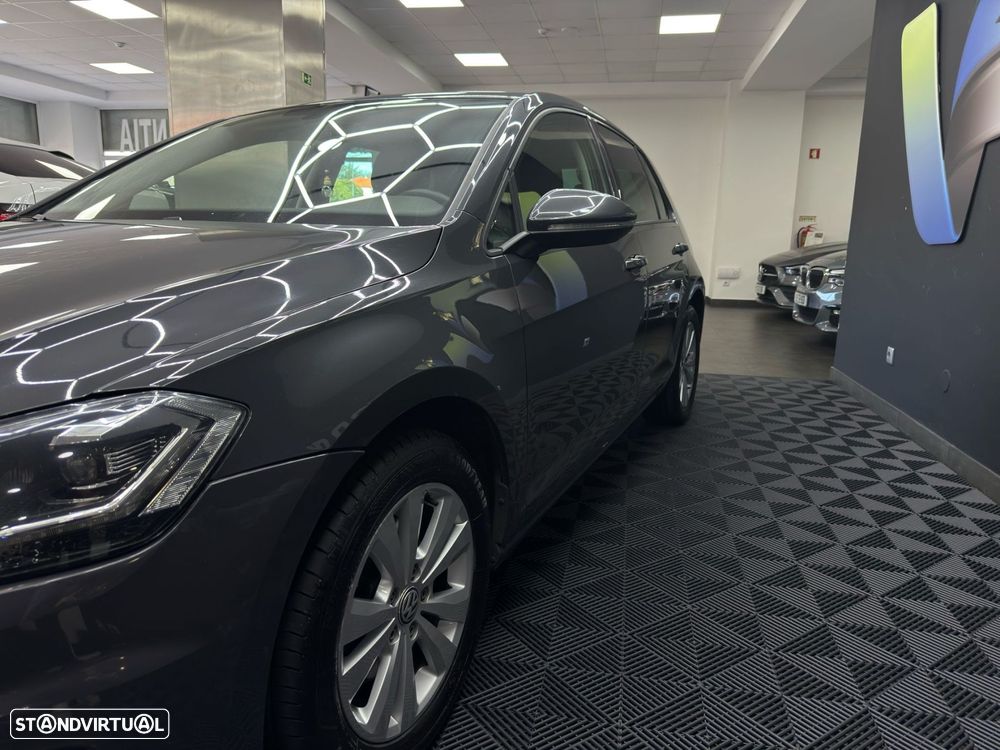 VW Golf 1.6 TDI Confortline DSG - 2