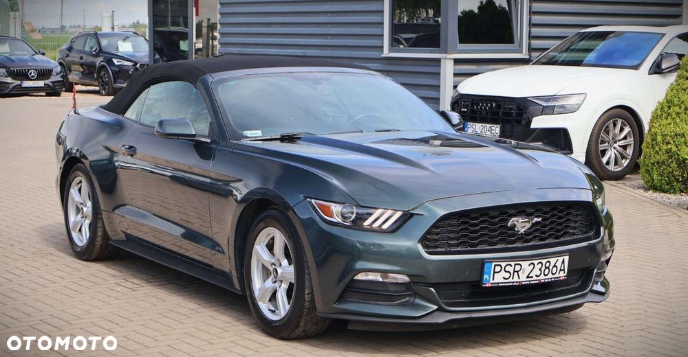Ford Mustang - 5