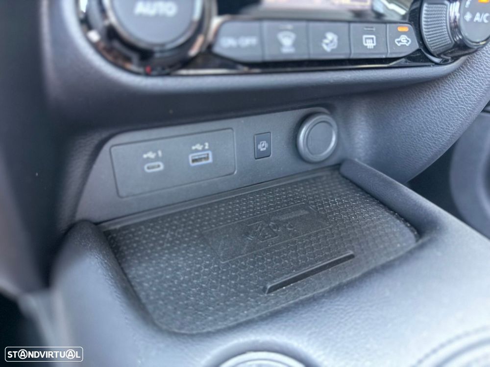 Nissan Juke 1.0 DIG-T N-Connecta NAV. DCT - 37